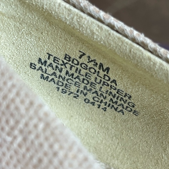 Bandolino Peep Toe Wedge - Picture 5 of 6